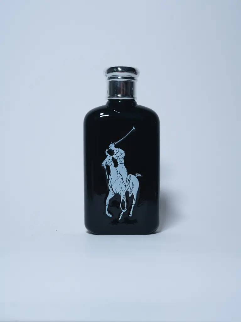 [727] POLO BLACK CON CAJA (H)